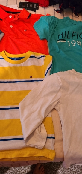 BOYS 9 PIECE TOMMY HILFIGER LOT SIZE 5 - Picture 3 of 6